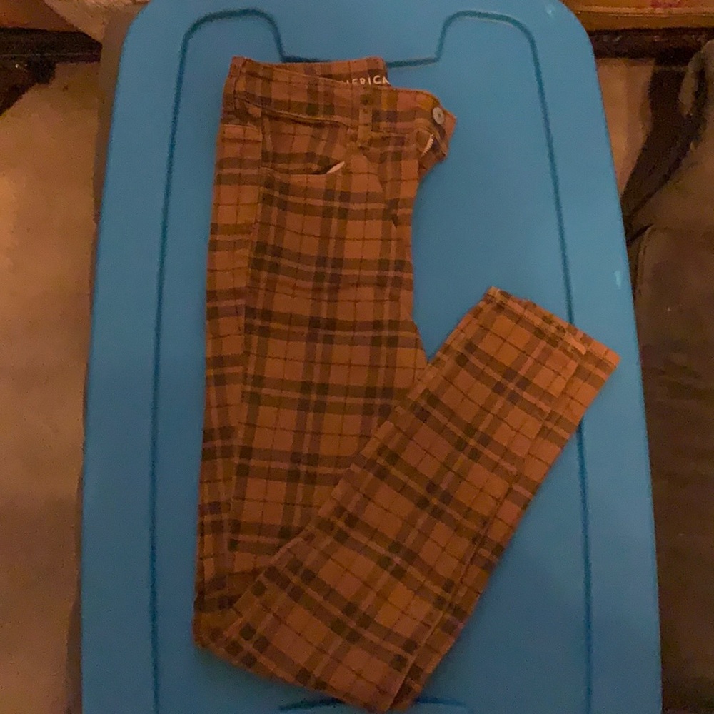 AMERICAN EAGLE super high rise patterned jeggings
